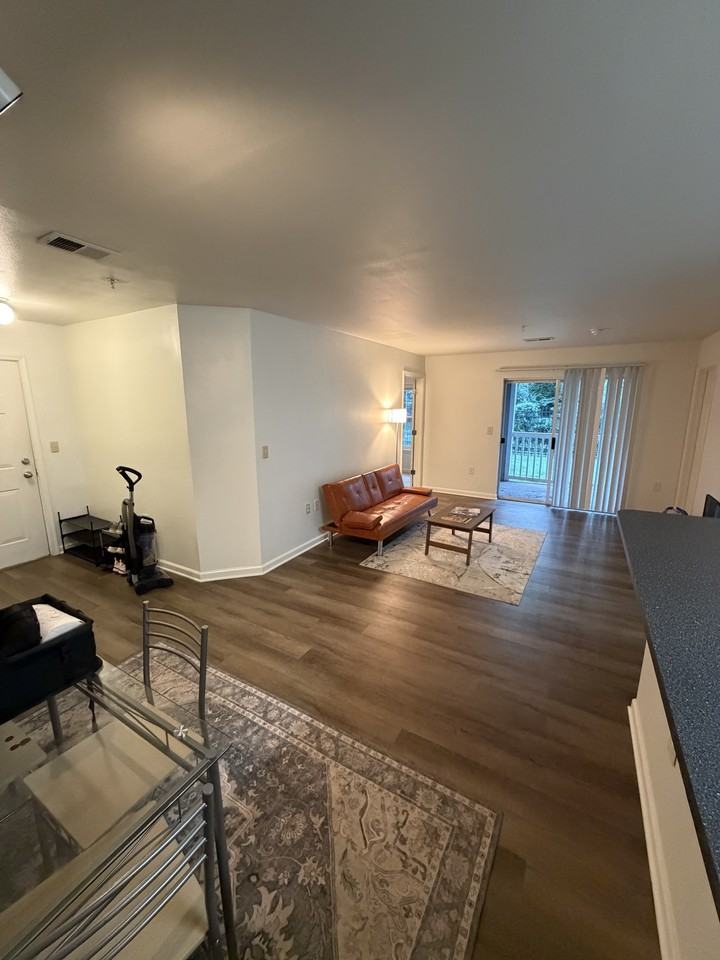 157 Yellowstone Dr #8C - Photo 4 of 18