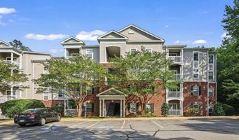 featured image of 157 Yellowstone Dr #8A