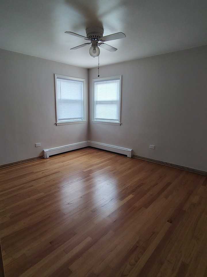 7645 W Irving Park Rd #3S - Photo 6 of 6