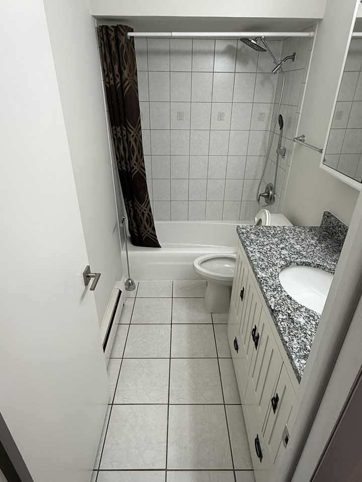 5400 W Dakin St #1 - Photo 3 of 15