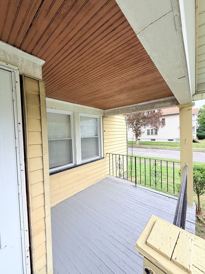 168 Ellicott St #168EST - Photo 3 of 18