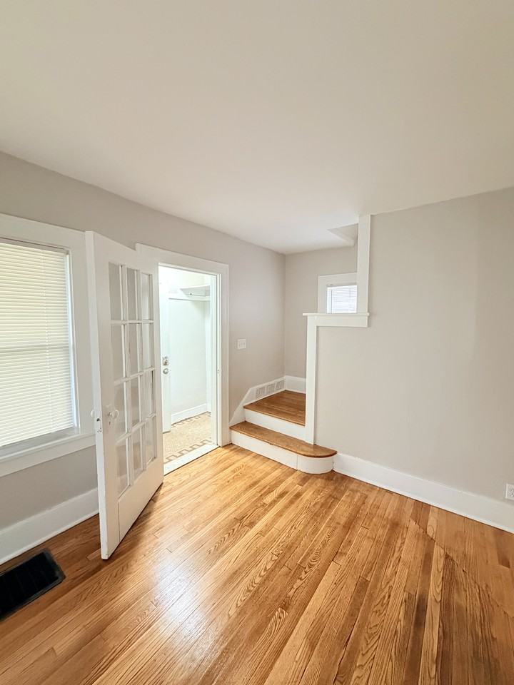 168 Ellicott St #168EST - Photo 5 of 18