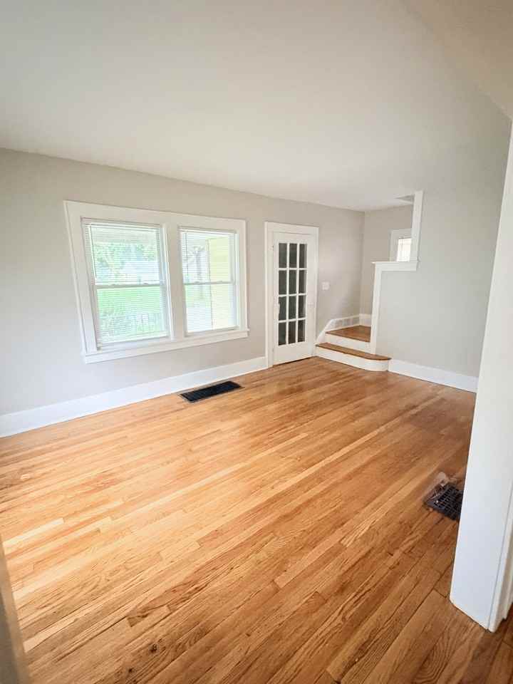 168 Ellicott St #168EST - Photo 6 of 18