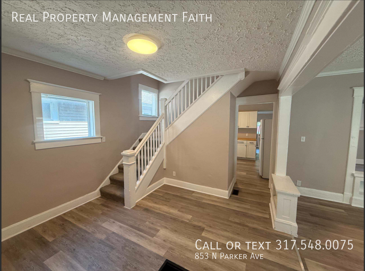 853 N Parker Ave - Photo 5 of 33