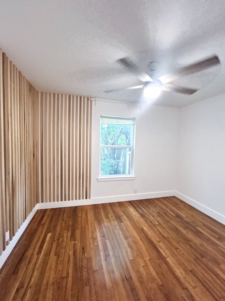 510 N Lewis St #NA - Photo 7 of 25