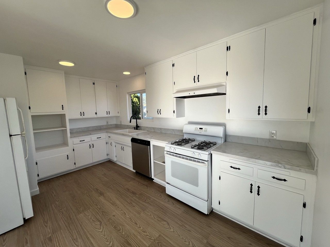 3627 29th St #NA - Photo 3 of 19