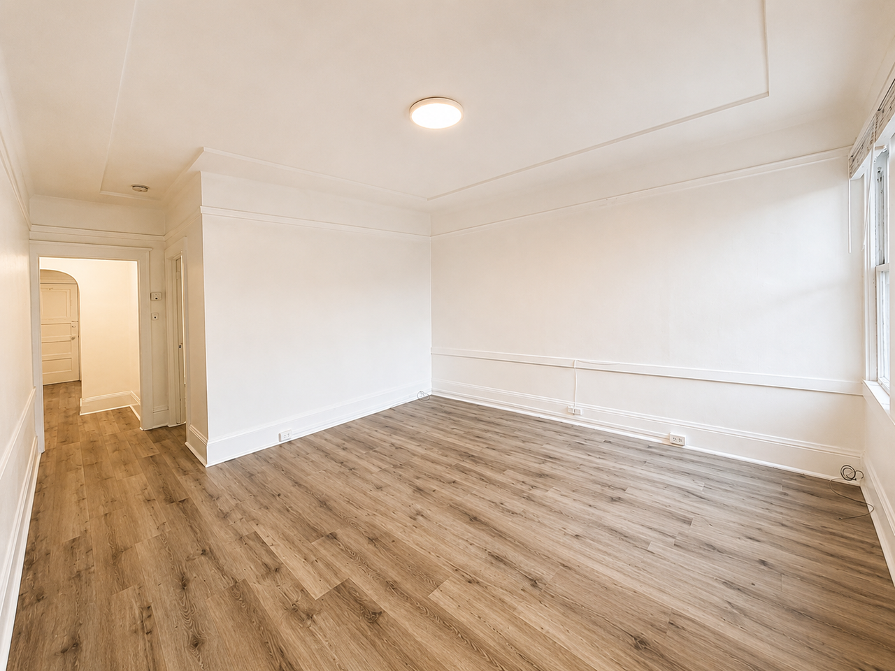 2835 Van Ness Ave #5 - Photo 4 of 8