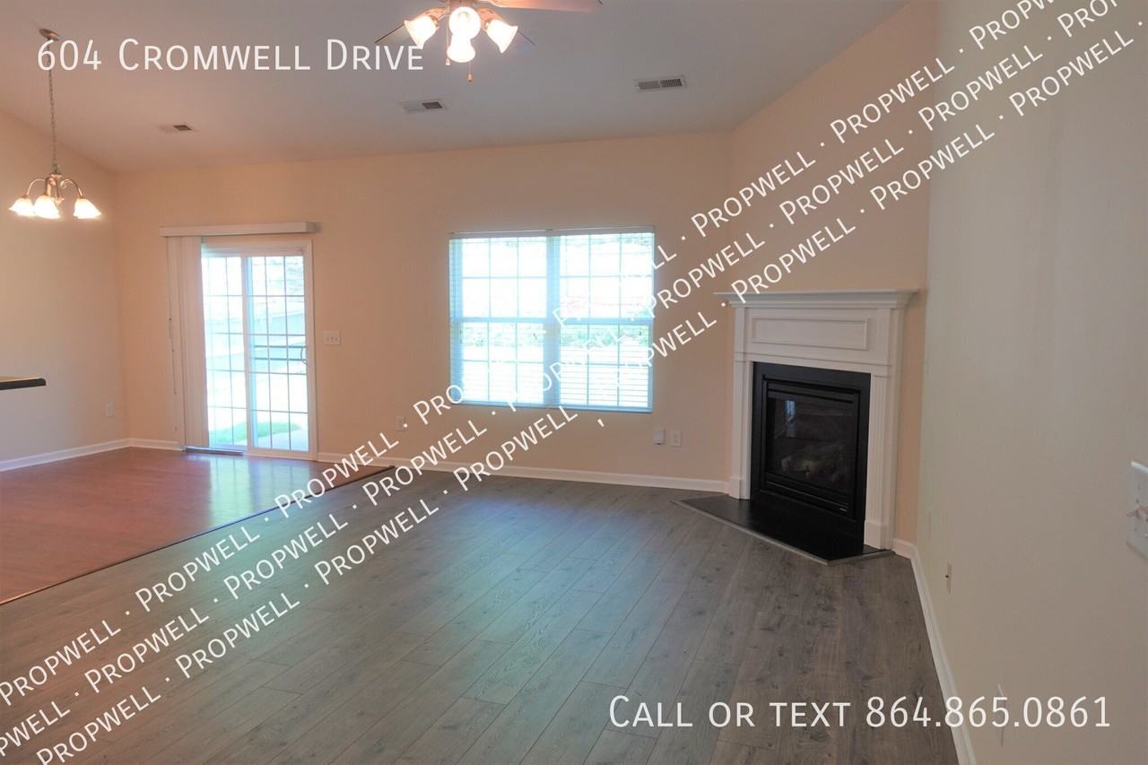 604 Cromwell Dr - Photo 3 of 27