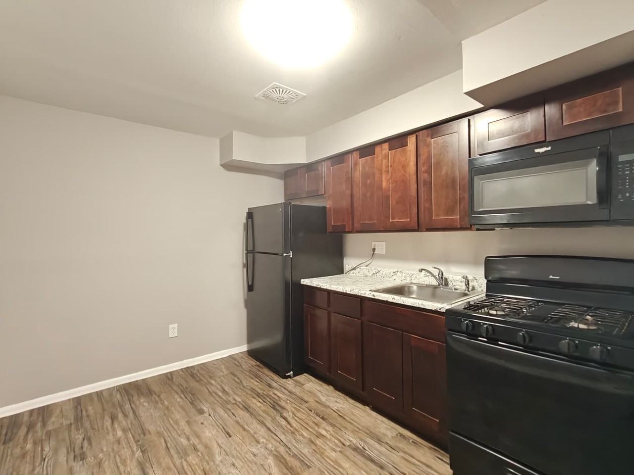 8410 Bustleton Ave #B10 - Photo 2 of 8