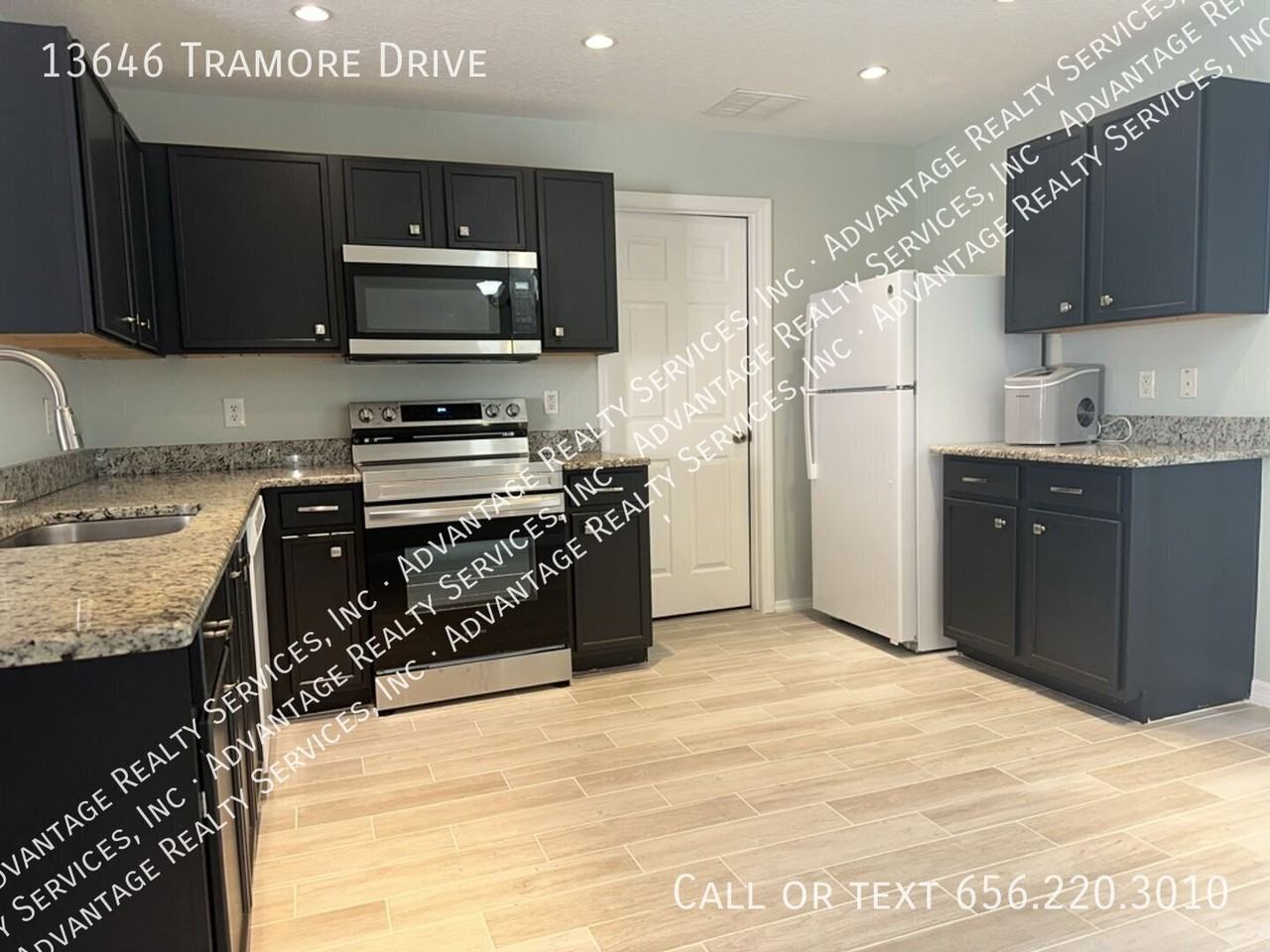 13646 Tramore Dr - Photo 5 of 19