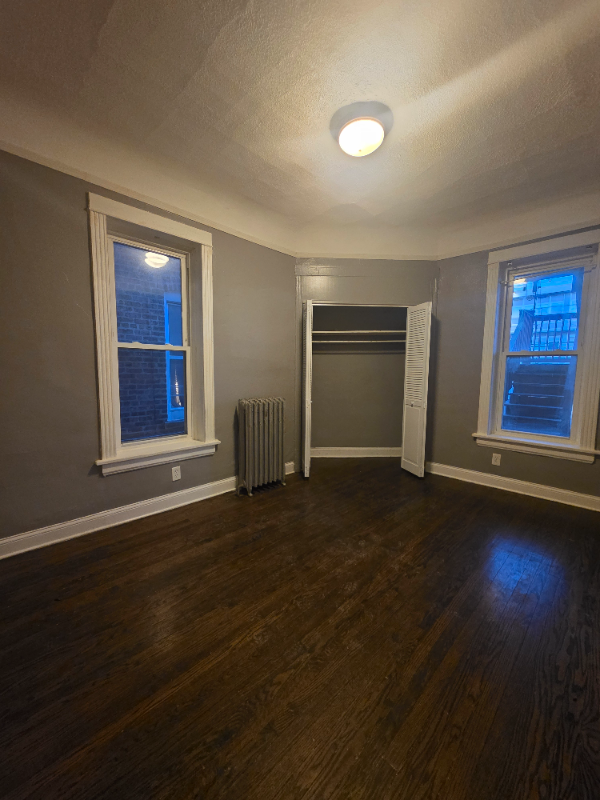 6643 S Ingleside Ave #1 - Photo 7 of 10