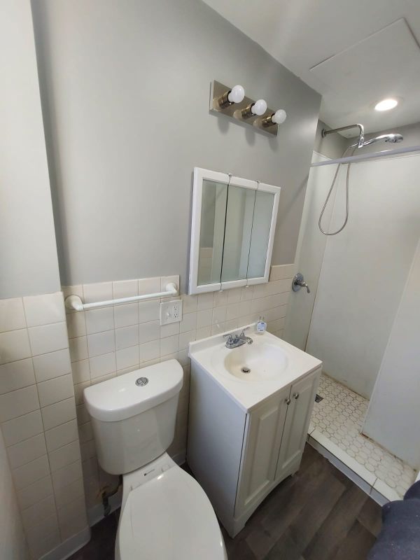 211 Hayes Ave #1 - Photo 4 of 14