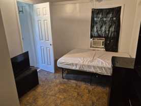 11804 Tipton Ave - Photo 1 of 1