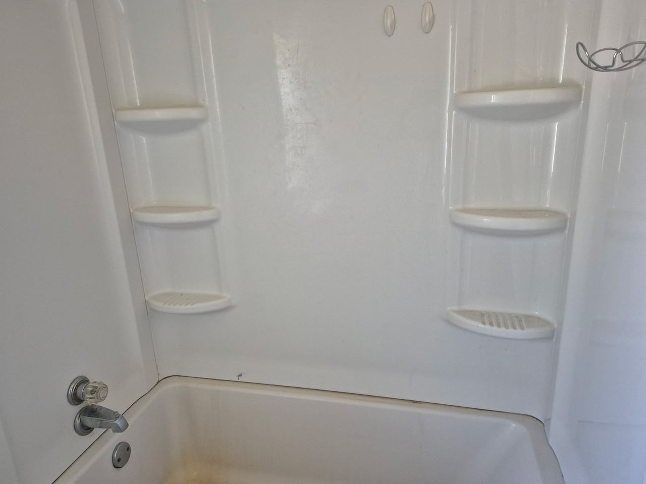 11804 Tipton Ave - Photo 5 of 7