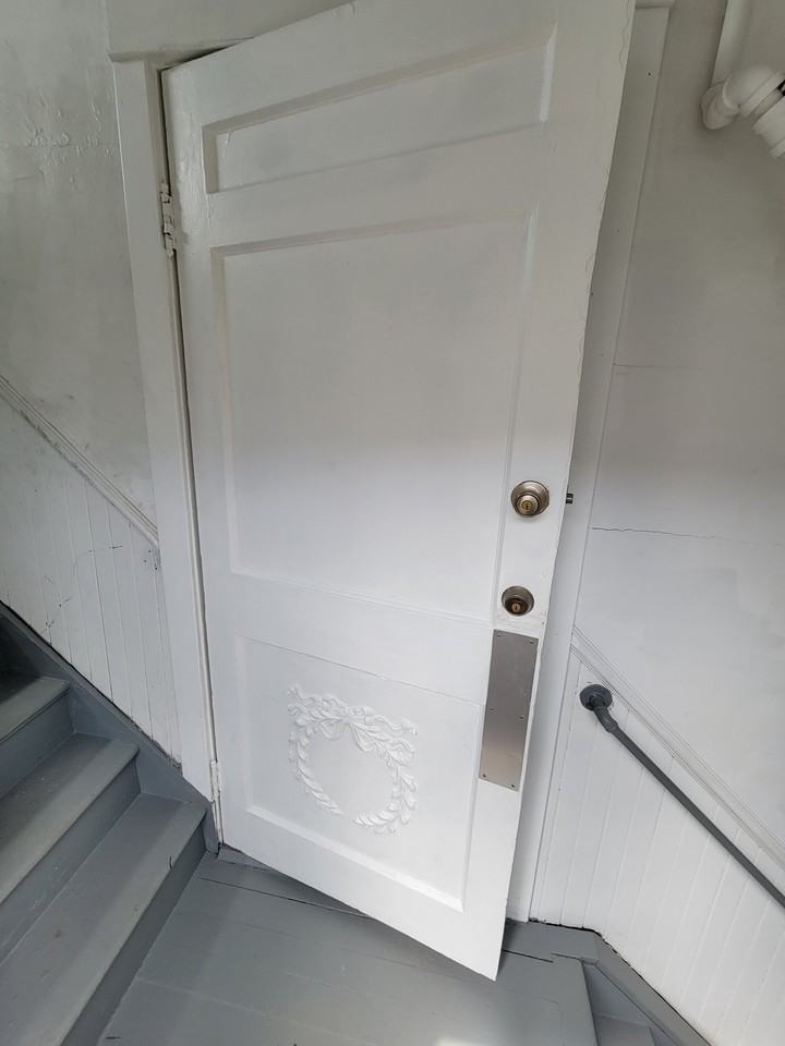 423 Breckenridge St #2 - Photo 4 of 17