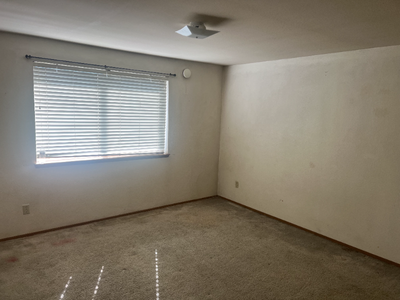 15345 Killarney Cir Se - Photo 4 of 5