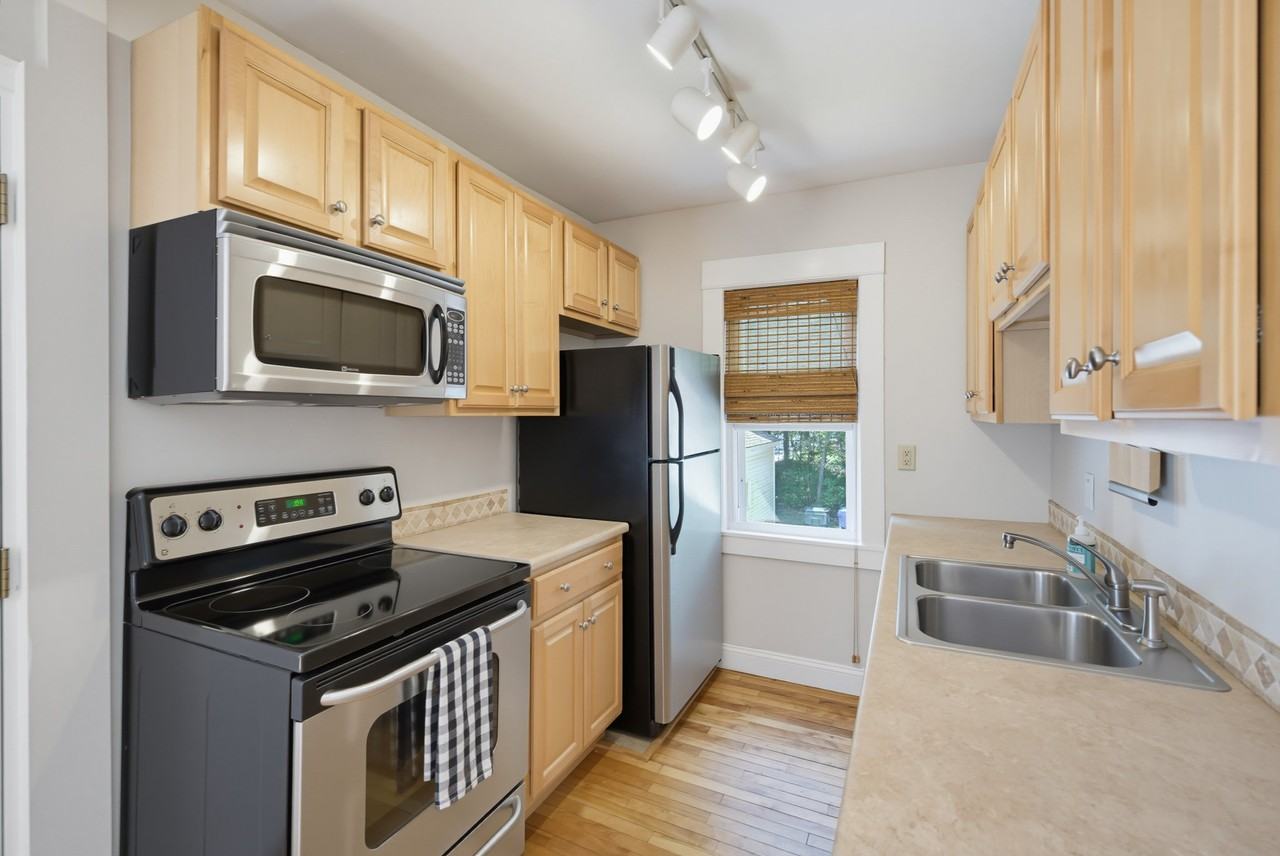 242 Lafayette St #FL1 - Photo 4 of 20