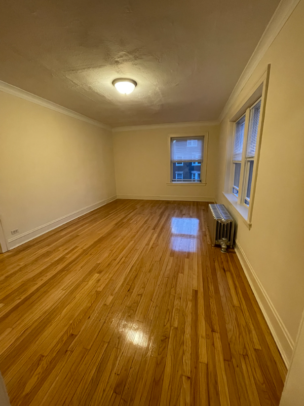 3357 N Monticello Ave - Photo 2 of 6