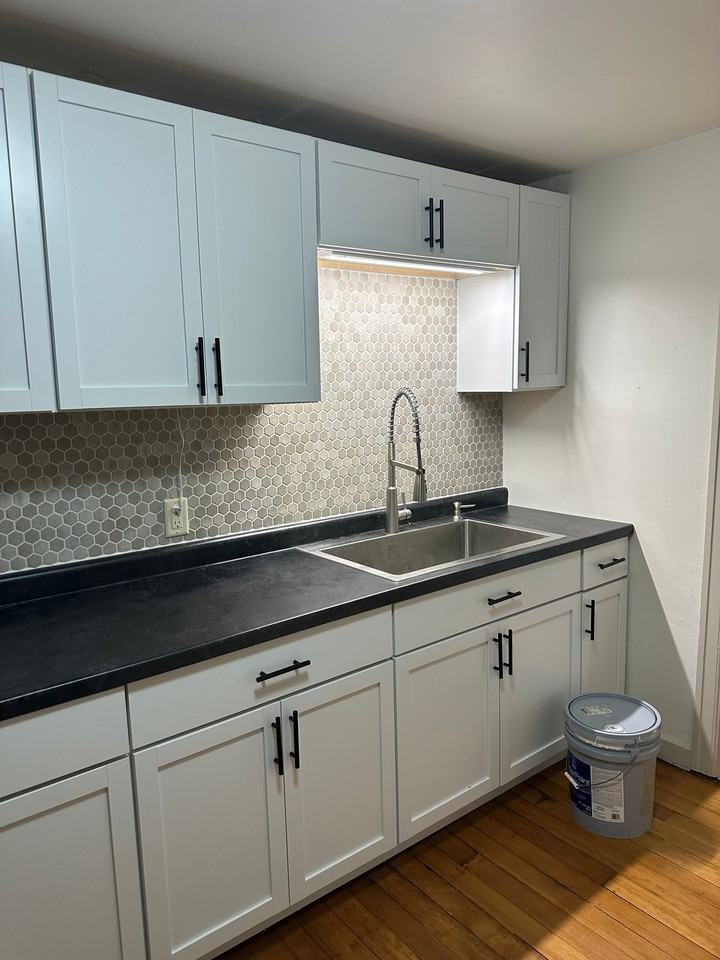 511 Main St #4 - Photo 2 of 17