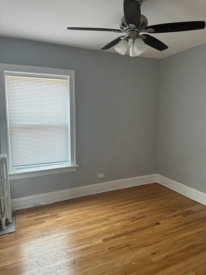 2416 N Kilbourn Ave #2422-2 - Photo 6 of 10