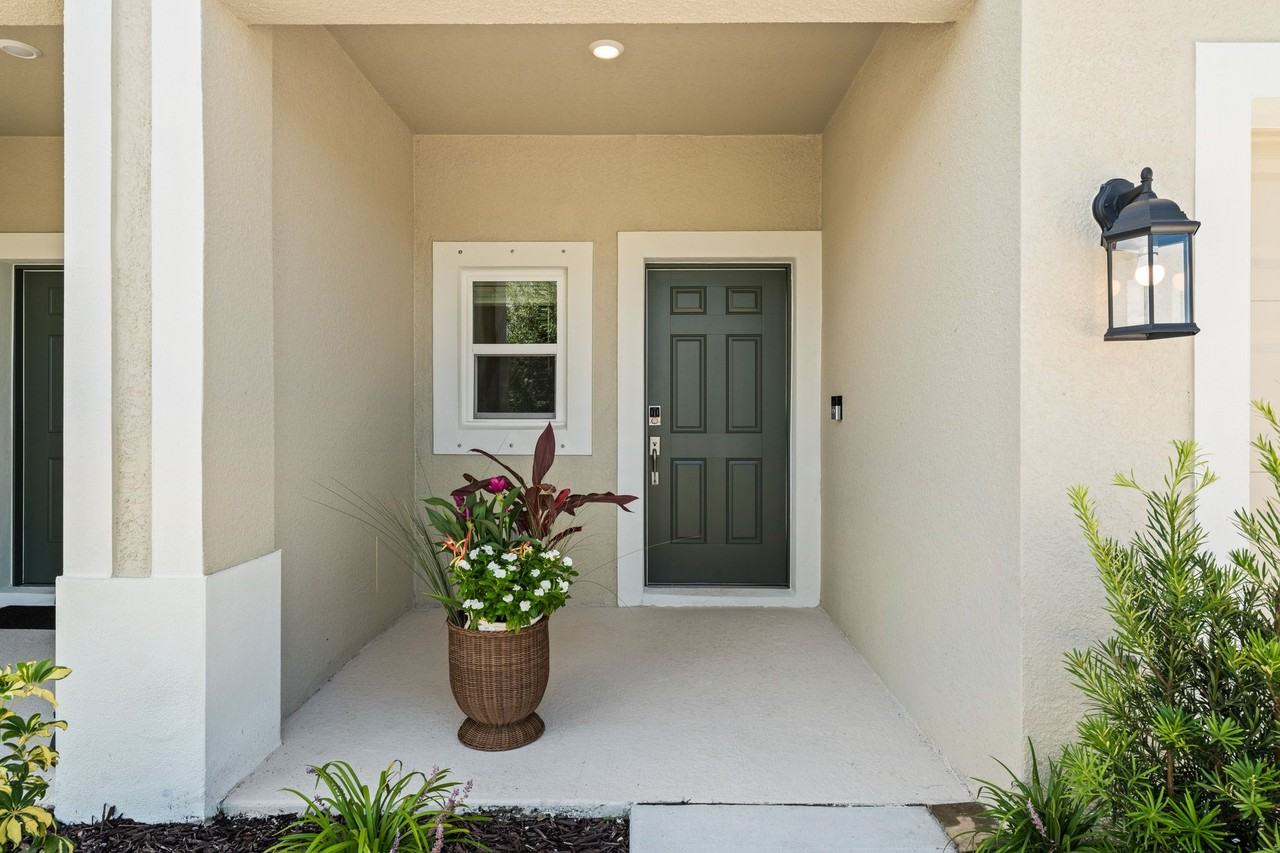 5805 Biscotti St - Photo 2 of 31