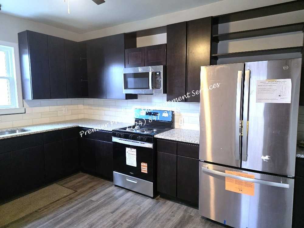 731 Penn Avenue Place - Photo 7 of 25