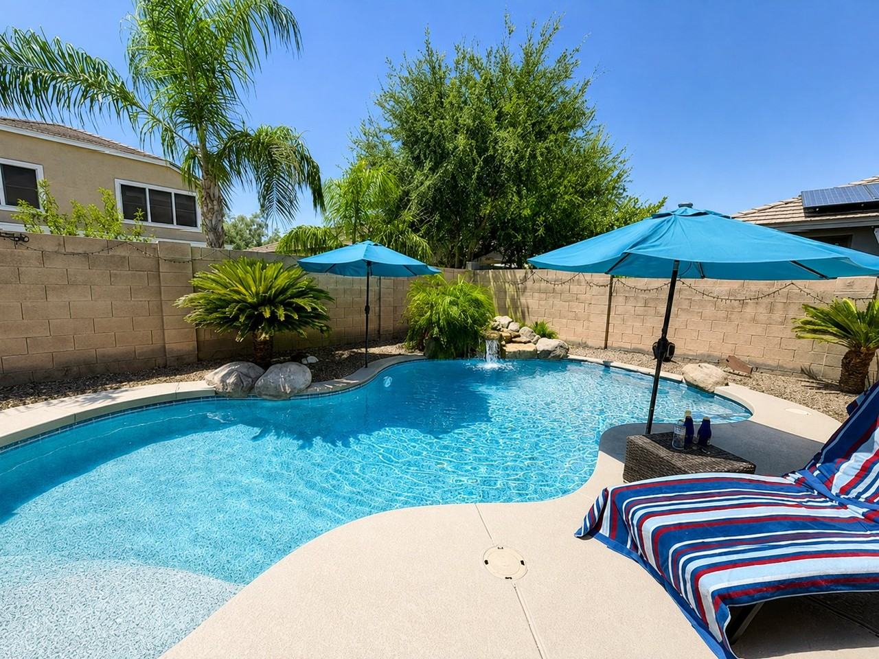 16346 N 171st Dr - Photo 4 of 20