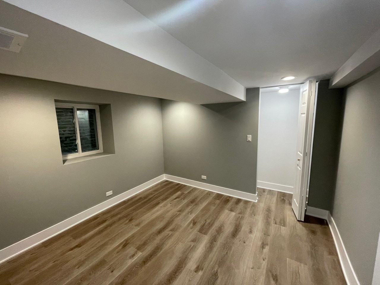 1607 S Hamlin Ave #BS - Photo 3 of 8