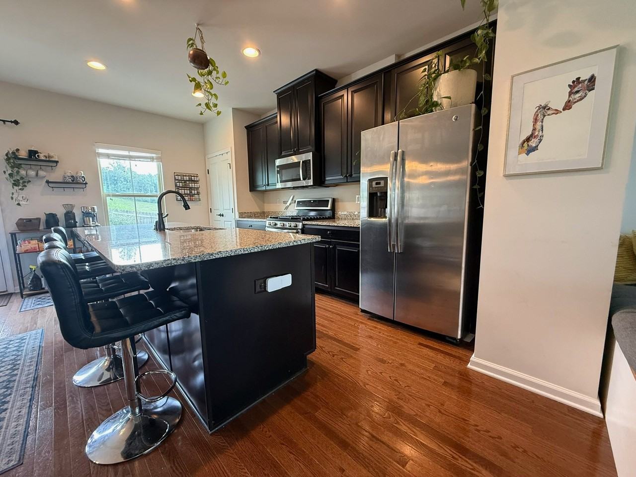 814 Oval Park Ln - Photo 2 of 20