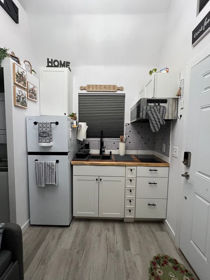 514 Pamela Dr Se - Photo 3 of 10