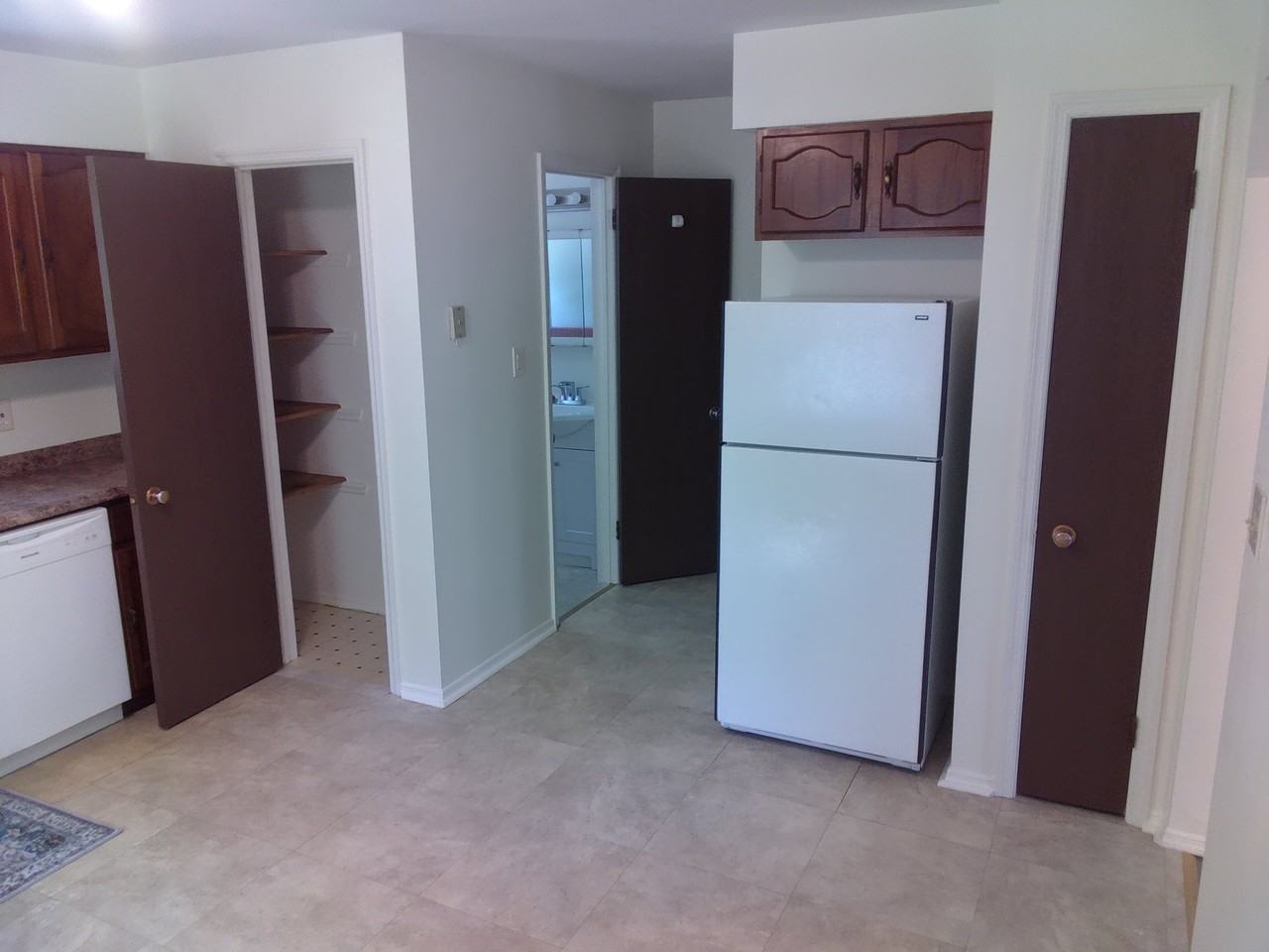 86 Sandhill Rd #LEFT - Photo 4 of 17