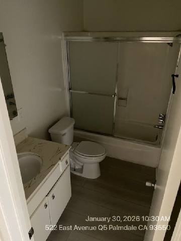 522 E Avenue Q5 #18 - Photo 6 of 8