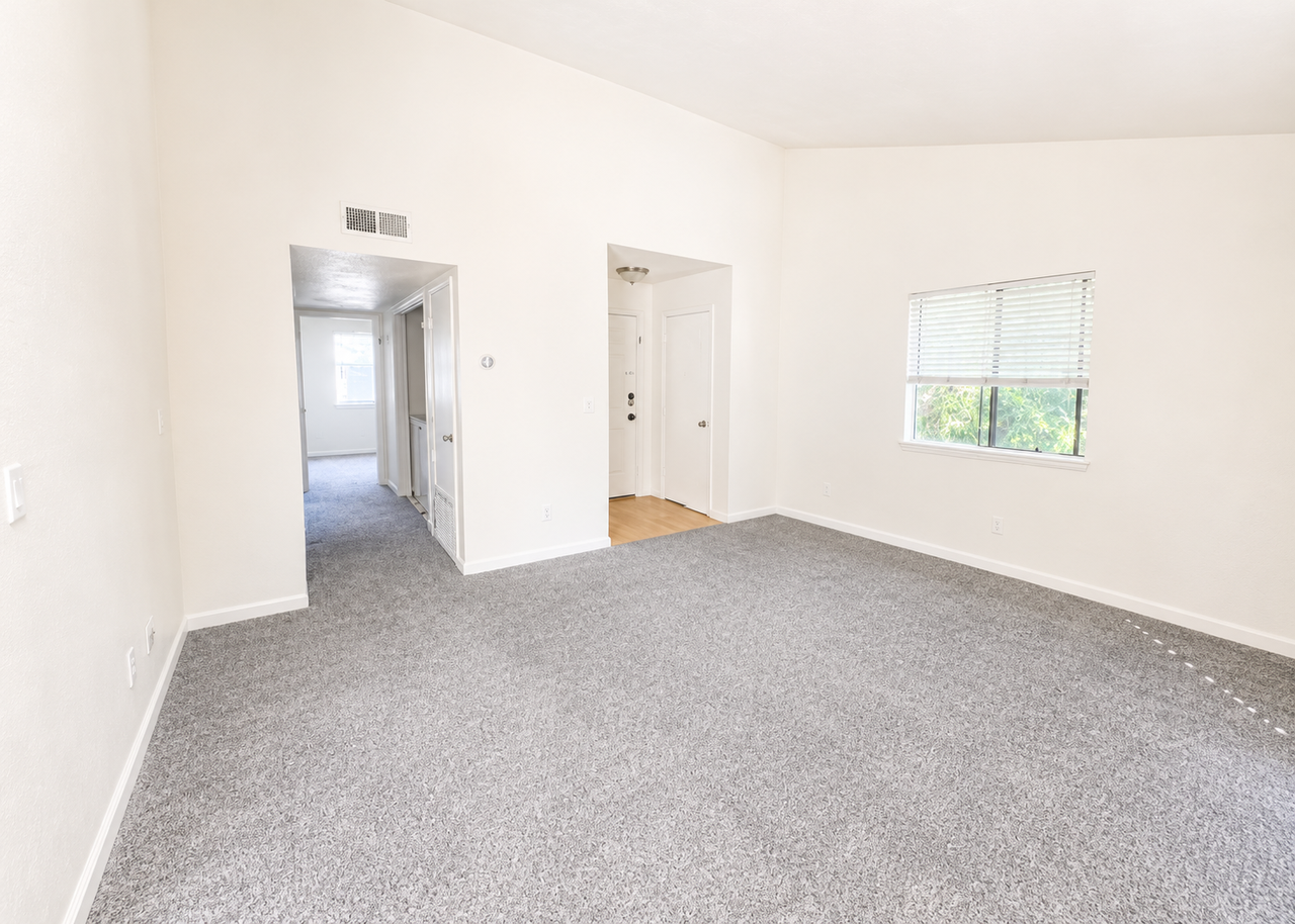 2701 Harvest Lane - Photo 2 of 20