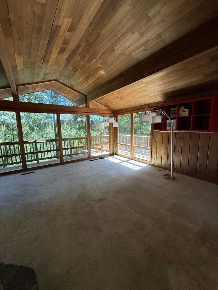 32200 NW Padgett Rd - Photo 6 of 47