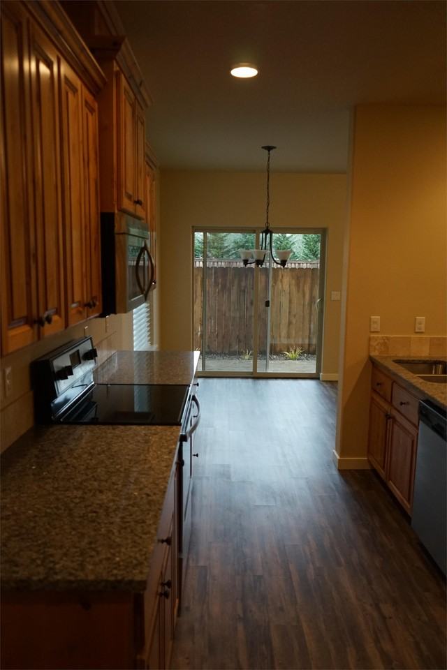 4027 N 1st Way #1 - Photo 7 of 18