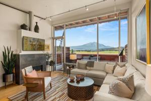 featured image of 2639 Dolores Way #1