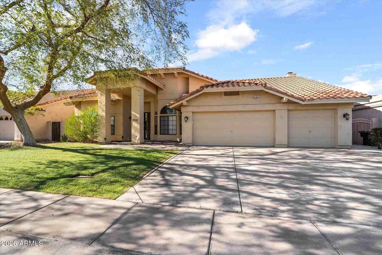 9532 E Corrine Dr - Photo 2 of 29