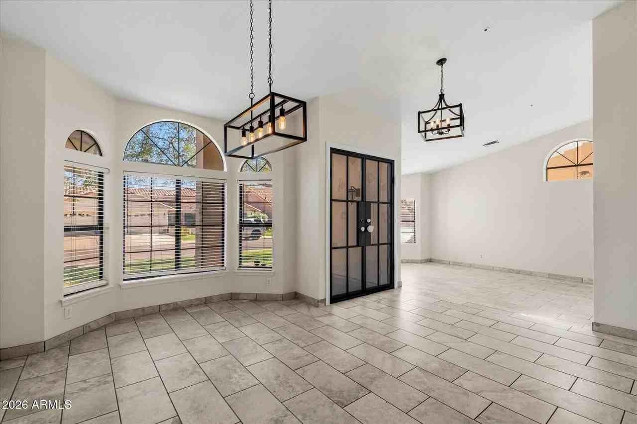 9532 E Corrine Dr - Photo 6 of 29