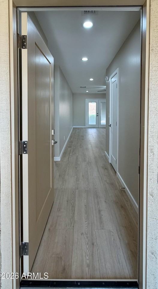 2532 E Bluefield Ave - Photo 2 of 22