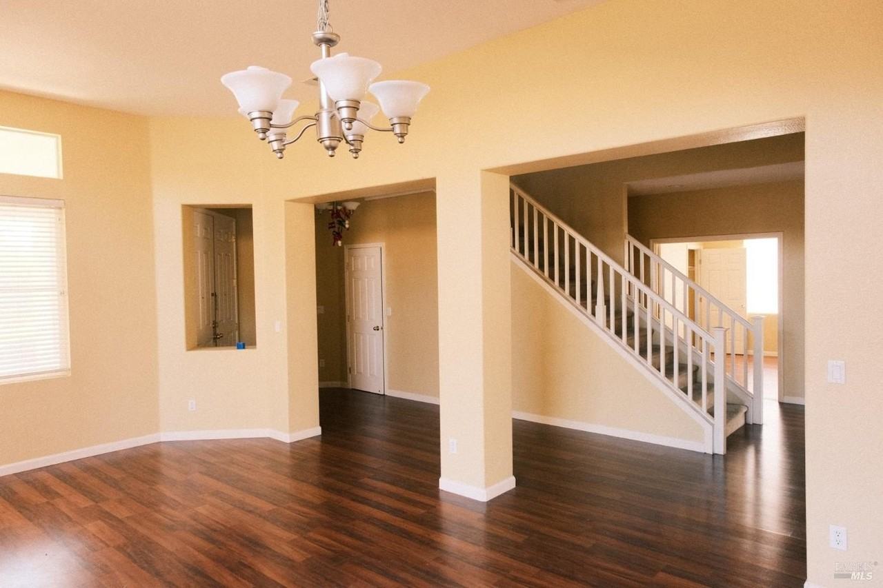 3350 Harbor Moon Ct - Photo 4 of 16