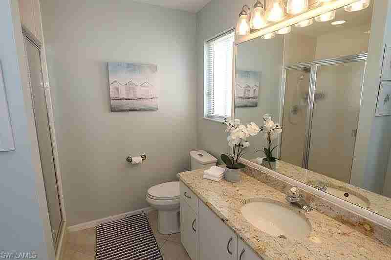 7812 Emerald Cir Apt 201 - Photo 6 of 20