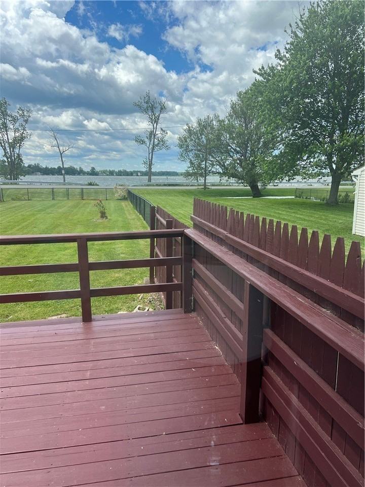 2331 Edgemere Dr - Photo 3 of 21