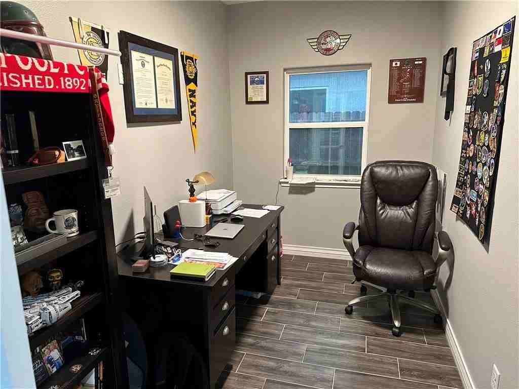 7814 Krypton Dr - Photo 4 of 6