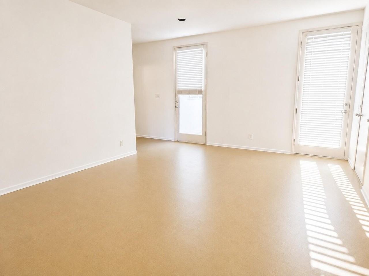 866 N Topaz Cir - Photo 4 of 21