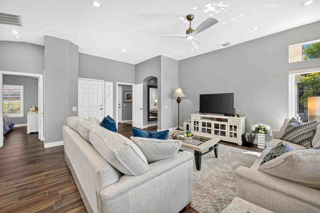 78429 Moongold Rd - Photo 6 of 50