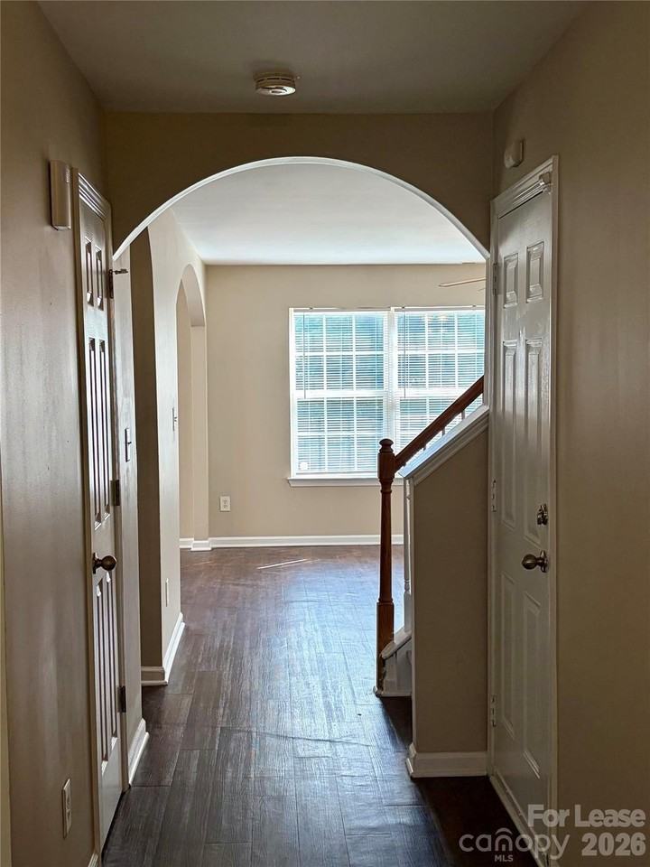 3707 Rocky Brook Ct - Photo 2 of 38