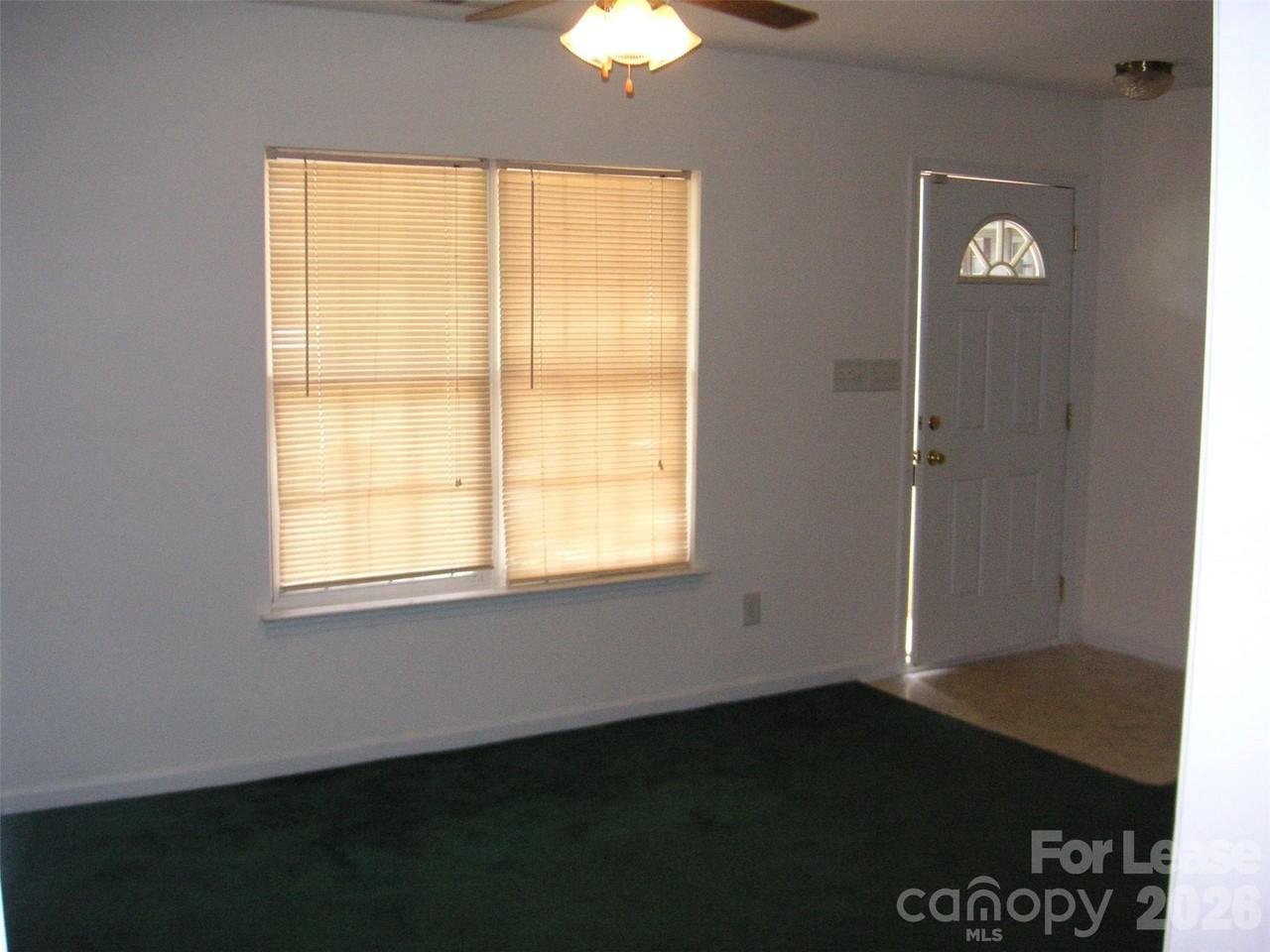 1005 Karendale Ave - Photo 2 of 12
