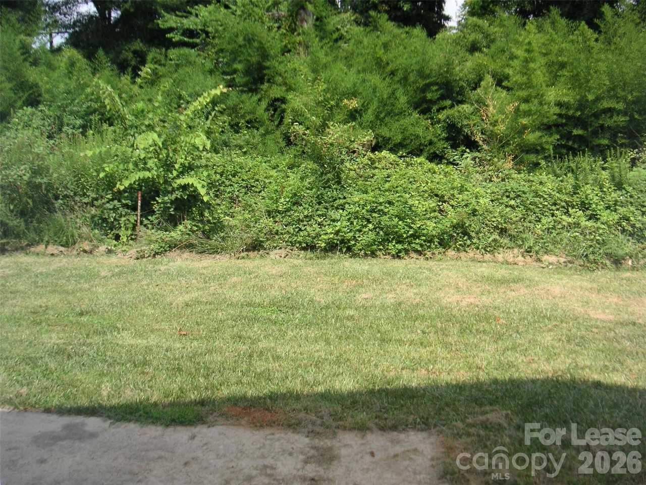 1005 Karendale Ave - Photo 7 of 12