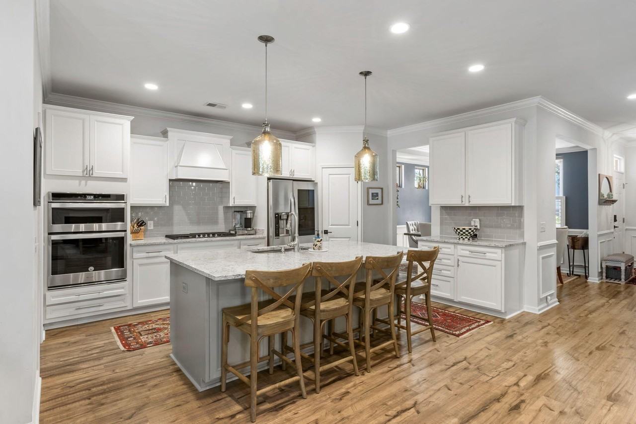 1825 Whisperwood Rd - Photo 6 of 39
