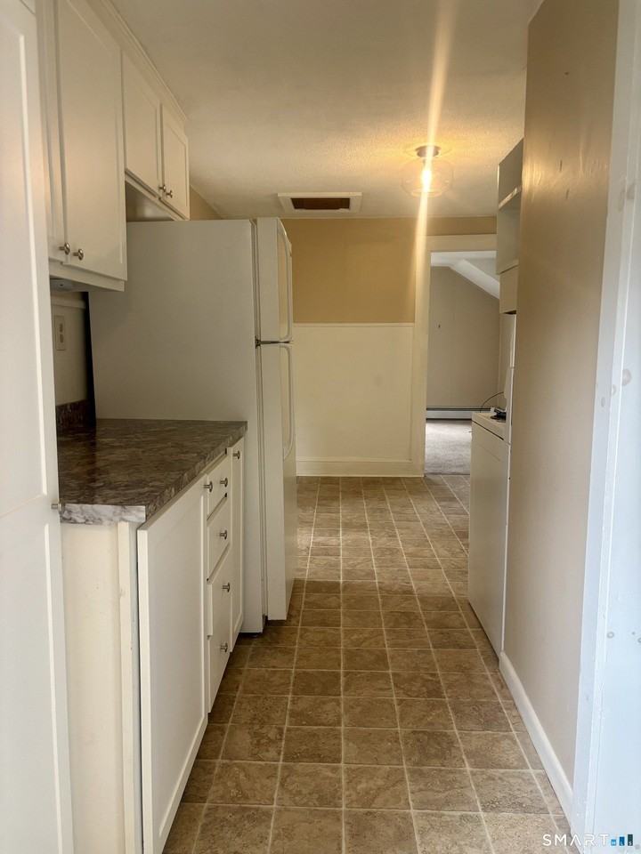 31-33 William St - Photo 3 of 10